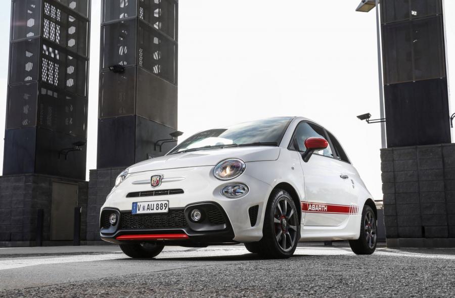  Abarth 595 (312) 2017 года  (AU) (фото 8 из 40)